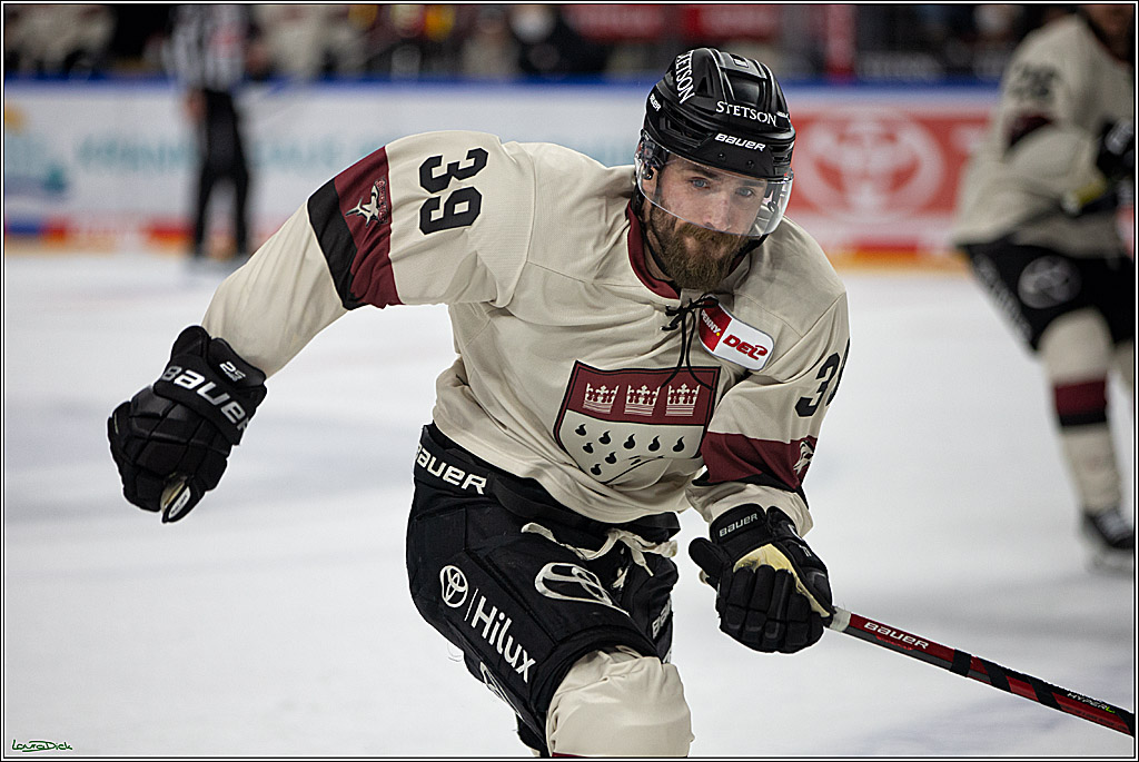 PENNY DEL;  Koelner Haie - EHC Red Bull Muenchen; Koeln, 18.03.2022